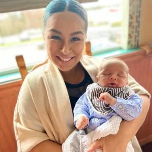 Meet your Posher, Yessenia